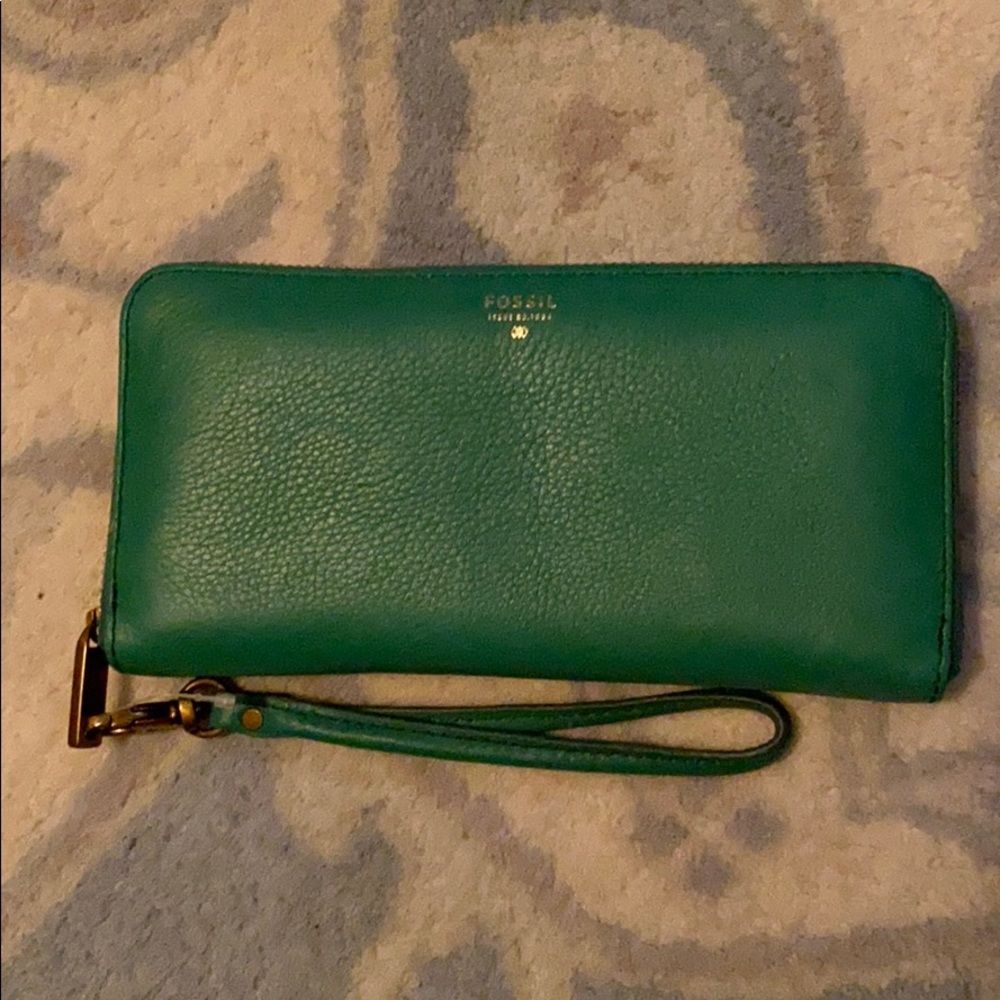 NWT Fossil wallet/wristlet